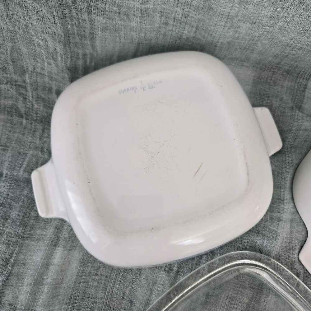 Corning‎ Ware Blue Cornflower Lot Casserole Dishes With Lids 1-1 Qt & 1- 1.5 Qt.